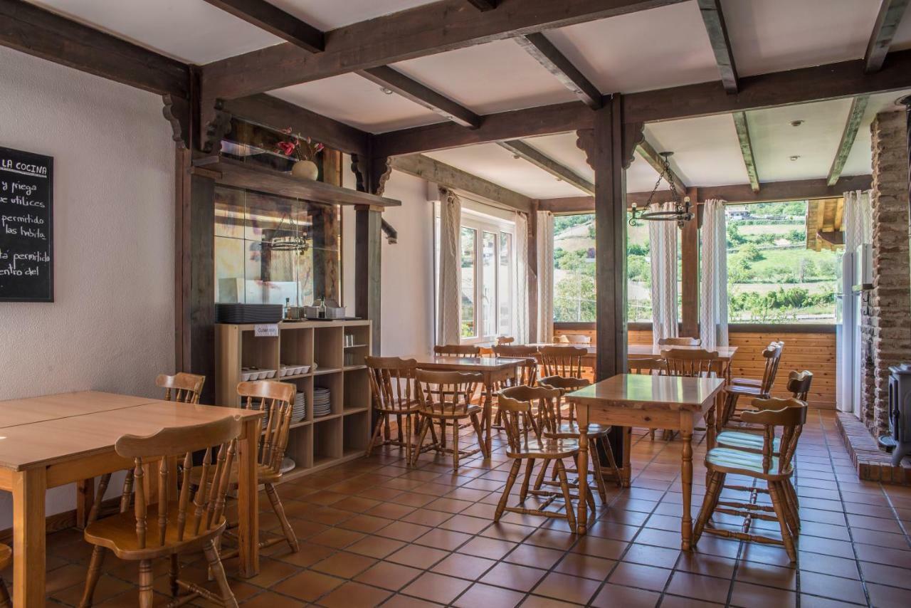 Hostel La Turieno